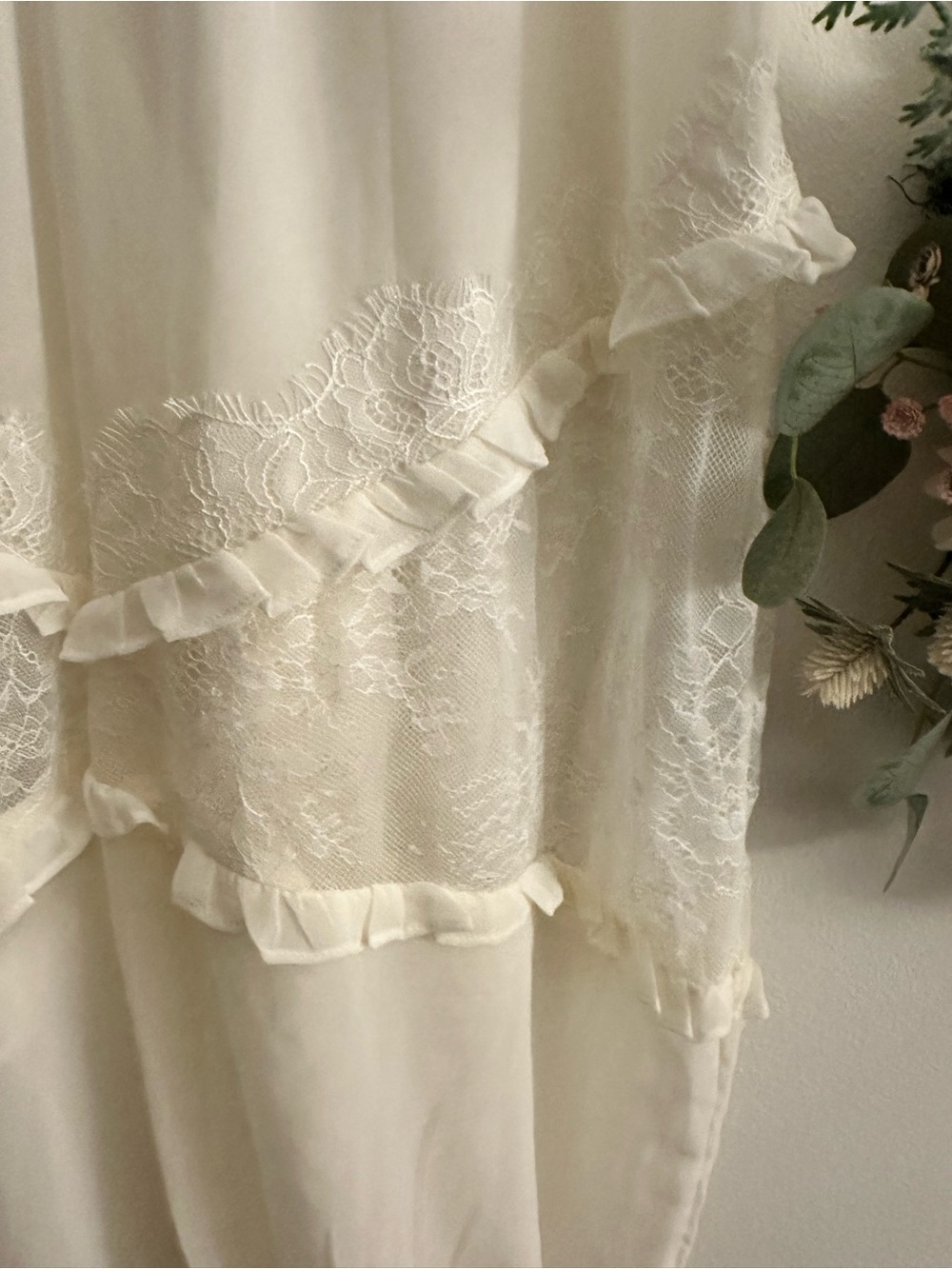 NWT Lyrebird by Anthropology Sheer Lace-Trim Balloon Lounge Pants in Eggnog - Picture 6 of 10